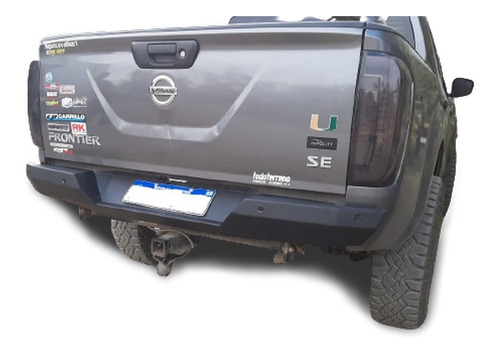 Bumper Paragolpe Trasero Negro Nissan Frontier 2016+