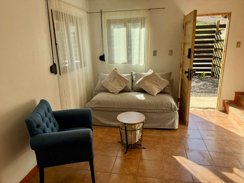 Casa Céntrica En Maitencillo 2 Pisos, Patio Amplio, Opción