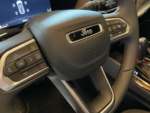 Jeep Commander 1.3 T270 TURBO FLEX OVERLAND AT6