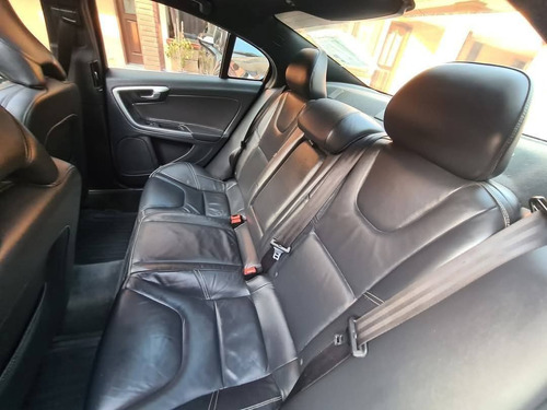 Volvo S60 3.0 R-desingn T6a L6//t Sec/pack At