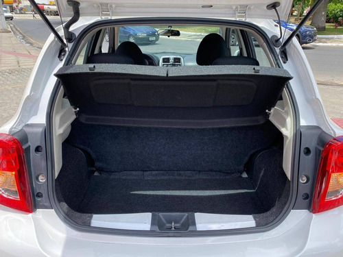 Nissan March 1.0 S 12v Flex 4p Manual