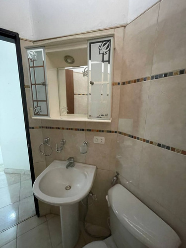 Inzitu Realtors Vende Casa En Venta En Urb. Parqueserino, San Diego Km