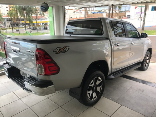 Imagem 6 de 15 de Toyota Hilux Srx 2.8 Diesel 4x4 Aut. 2019 -apenas 76.992 Km