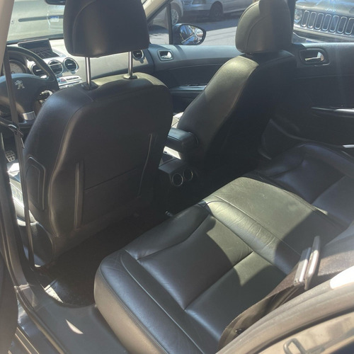 Peugeot 408 2.0 Feline 143cv