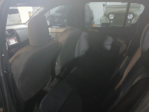 Renault Sandero 1.6 16v Life
