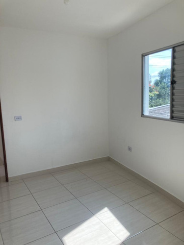 Imagem 3 de 9 de Casa No Jaguaré 2 Quartos, Sala, Cozinha, 1 Vaga Fl54