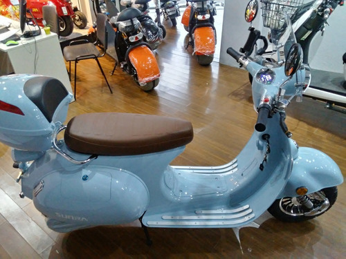 Imagen 7 de 25 de Moto Scooter Vespa Vintage Sunra Electrica Litio