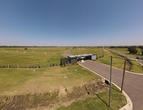 Imagen 11 de 16 de Lote En Los Pasos Del Jockey Barrio 3