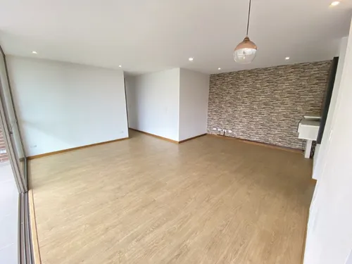 Apartamento En Arriendo Ubicado En El Poblado Sector Los Balsos (27090).