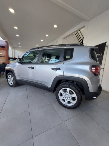 Jeep Renegade 1.8 Sport