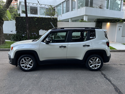 Jeep Renegade 1.8 Sport
