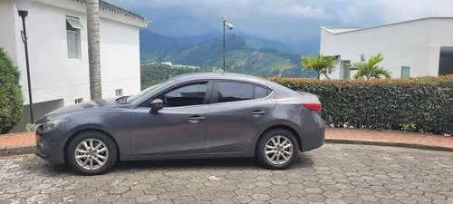 Mazda 3 2.0 Prime
