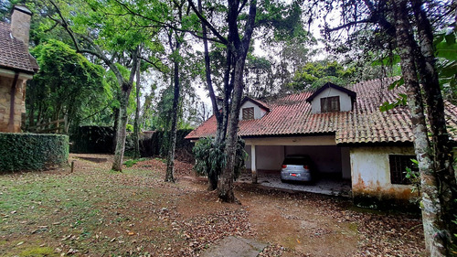 Casa Sobrado Com Jardim Grande E Garagem Com Edícula (valor Negociável), Na Serra Da Cantareira
