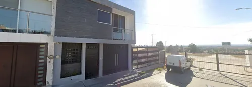 Casa En Remate En Fracc. El Dorado, Aguascalientes, Aguascalientes. -sk20