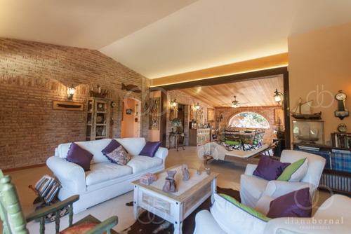Imagen 3 de 21 de Casa En Pinares, Punta Del Este, La Mejor Ubicación, 3 Dormitorios .
