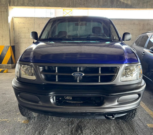 Ford F-150 4.2 Xl Style Side 4x4