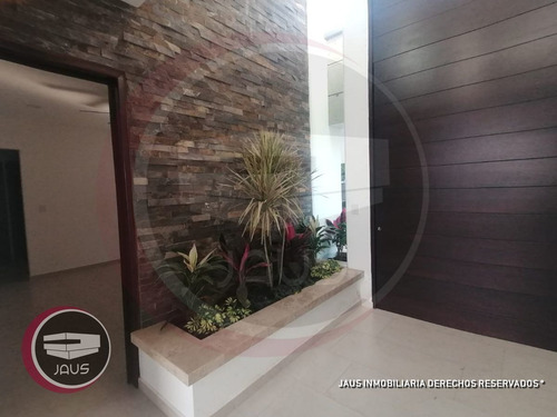 Imagen 2 de 21 de Venta De Casa En Lomas De Cocoyoc