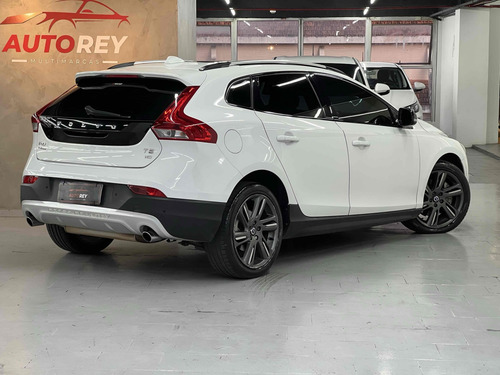 Volvo V40 2.0 T5 CROSS COUNTRY AWD TURBO GASOLINA 4P AUTOMÁTICO
