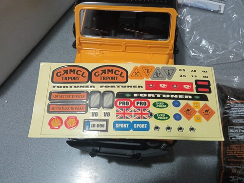Imagen 1 de 4 de Rc Offroad Trail Truck Land Rover Defender 1/12 Con Cámara