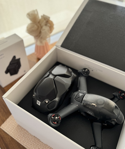 Drone Dji Fpv Combo 5 Ciclos Inmaculado Zona Sur Negro (Usado)