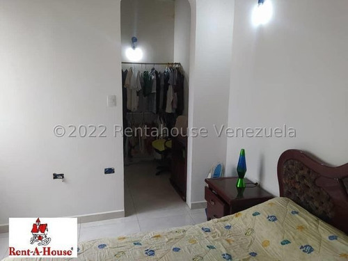 Imagen 10 de 30 de Casas En Venta Los Samanes Cabudare 22-15374 /m