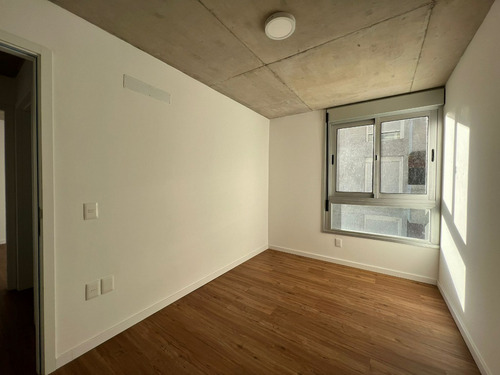Imagen 18 de 30 de Venta Apartamento 2 Dormitorios Rentado Con Vista Al Mar Centro 01 Centro