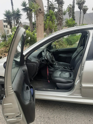 Auto Peugeot