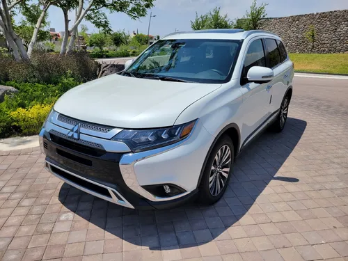Mitsubishi Outlander 2.4 Limited Cvt