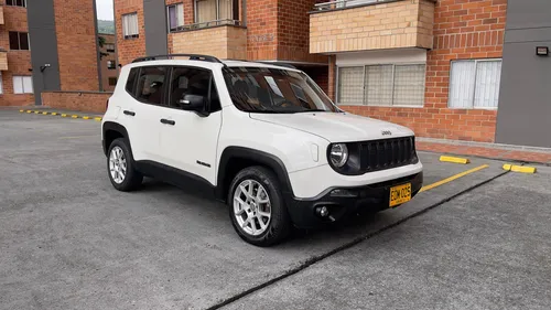 Jeep Renegade 1.8 Sport At