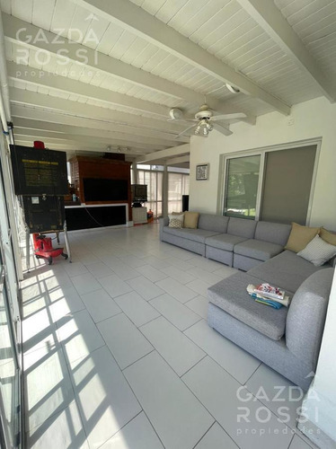 Imagen 20 de 22 de Hermosa Casa A La Venta En Campos De Echeverría , Canning!