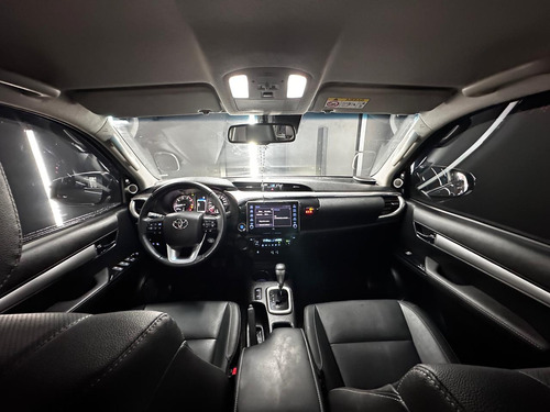 Toyota Hilux 2.8 Tdi 4x2 Srx At6