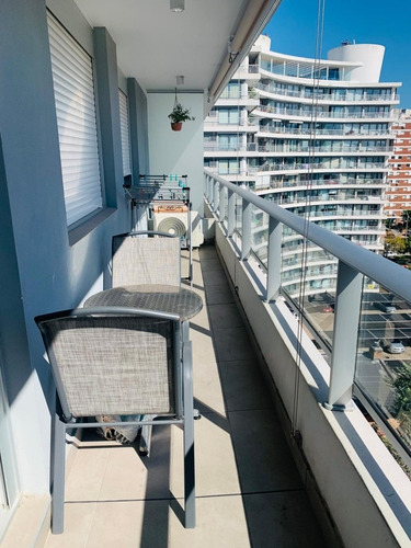 Imagen 13 de 15 de Muy Lindo Apartamento En Malvín, Moderno Y Luminoso, De 2 Dormitorios, Garage Y Amenities