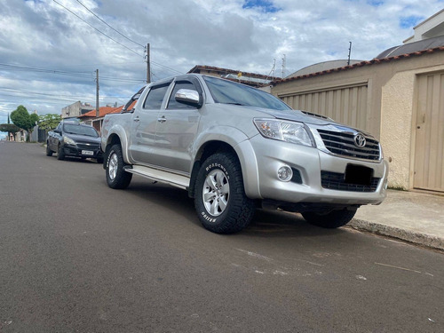 Imagem 2 de 10 de Toyota Hilux 3.0 Srv 4x4 Cd 16v Turbo Intercooler Diesel 4p