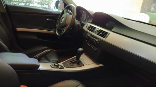 Bmw Serie 3 2.5 325i Sedan Executive 2010