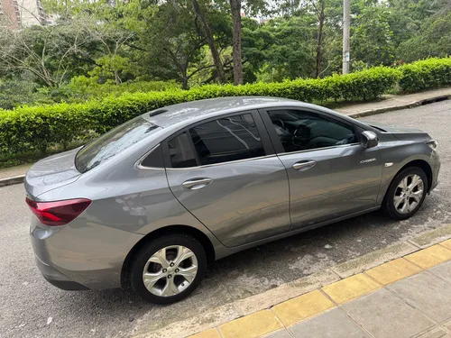 Chevrolet Onix 1.0t Automática