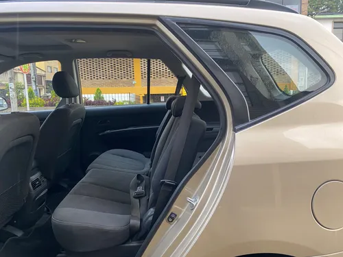 Kia Carens 2.0 Rondo Ex
