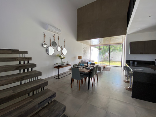 Imagen 2 de 21 de Casa De 3 Recámaras Modelo C, Totalmente Equipada En Privada