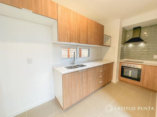 Imagen 10 de 30 de Casa En Piedras Del Chileno - Punta Del Este