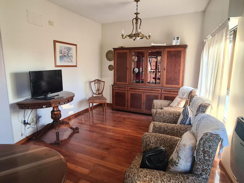 Departamento En Venta - 2 Dormitorios 1 Baño - 75mts2 - La Plata