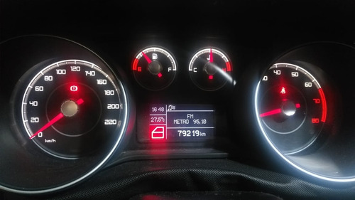 Fiat Punto Atractive 1.4 2016 (y)
