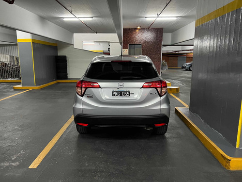 Imagen 4 de 16 de Honda Hr-v 2016 1.8 Lx 2wd Cvt