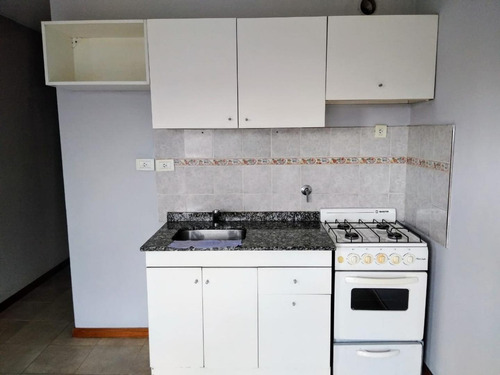 Imagen 15 de 30 de Complejo De Departamentos + Galpon Venta En Block