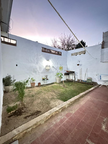 Venta Casa 2 Dormitorios Barrio Las Palmas