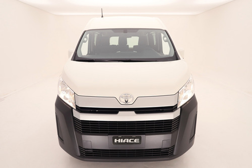 Toyota Hiace 2.8 Tdi Furgón 6at L2h2 3a 5p