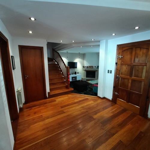 Imagen 6 de 30 de Chalet 4 Ambientes En Dos Plantas Pleno Barrio Pompeya, Para Entrar A Vivir