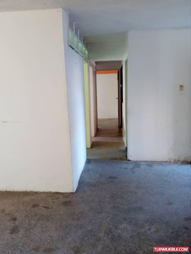 Apartamentos En Venta 04143446867