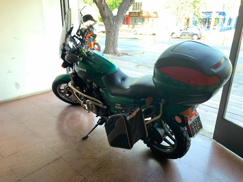 Honda Sabré V65