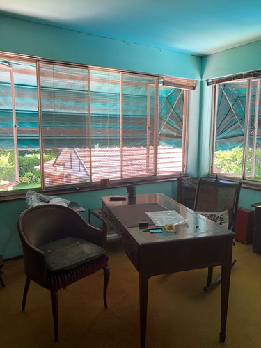 Casa De Uso Profesional En Vicente Lopez