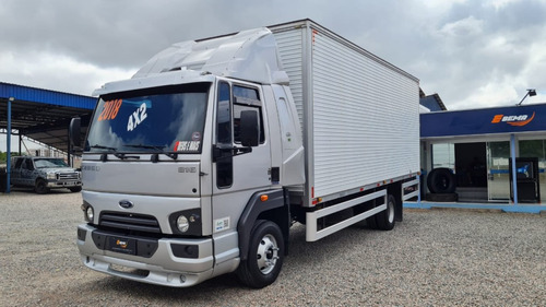 Imagem 2 de 14 de Ford Cargo 816 S 4x2 Rodado Duplo Ano 2018 Bau 6,20 Mts