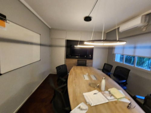 Sobre Bv. Oroño 900 Rosario Alquiler Apto Consultorios Oficinas Local Impecable, Con Patio